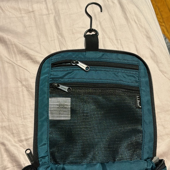 Vintage 80s LL Bean Small Hunting Utility Bag w/Hook Nylon Teal Outdoors Camping - Picture 5 of 7
